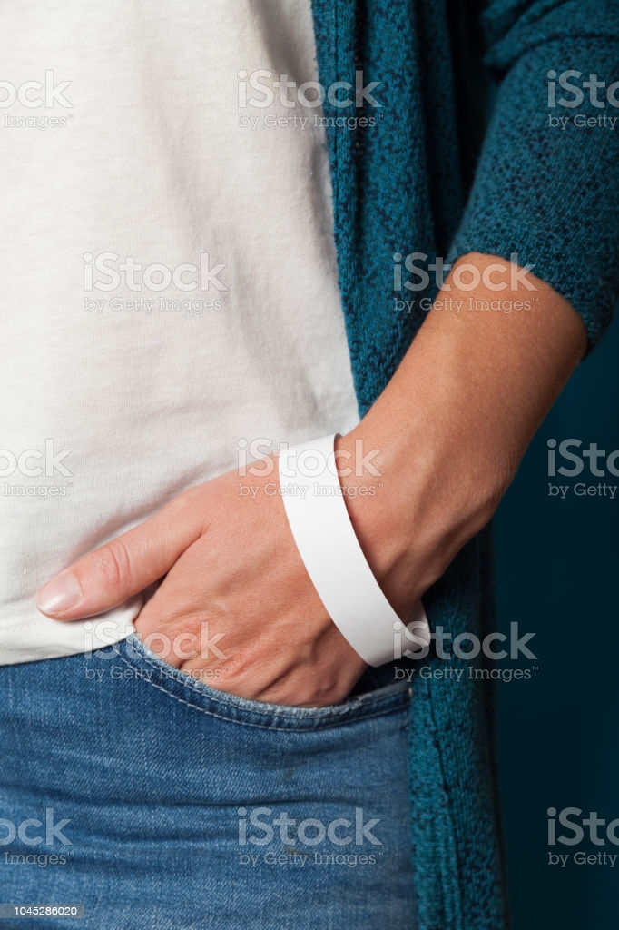 39+ Download Bracelet Ticket Mockup&nbsp;Psd